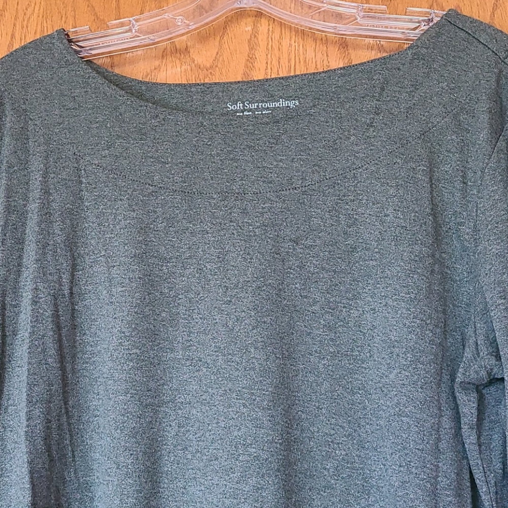 Sweater - Picture 2 of 3